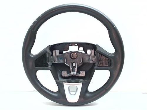 steering-wheel-renault-megane-iv-saloon-2016-38373972 main image