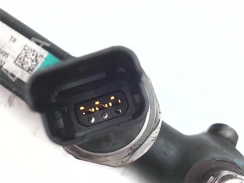 Injection rail SSANGYONG RODIUS I 2.7 Xdi 4WD | BP38379599M98 - Image 2