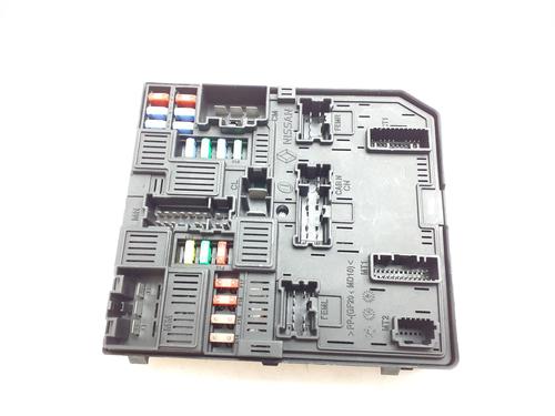 Used Fuse box Fuse box 39164757 39164757