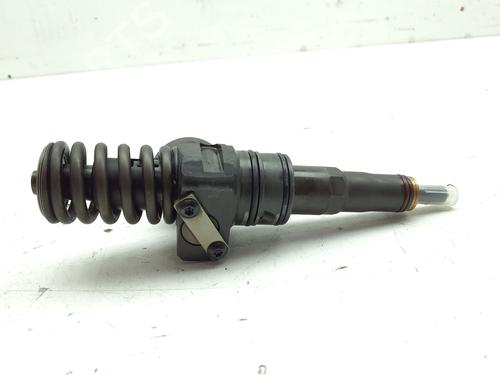 Injector AUDI A3 (8P1) 1.9 TDI | BP38334077M100 - Image 4