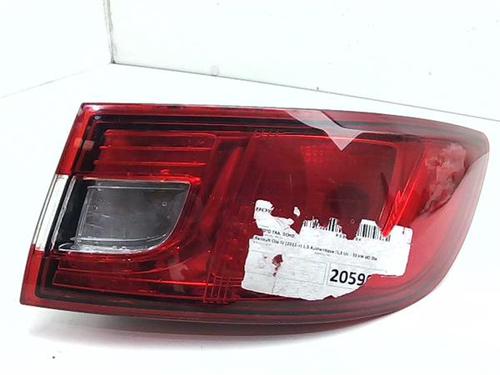 right-taillight-renault-clio-iv-bh_-2012-2013-2014-2015-2016-2017-2018-2019-2020-2021-38368598 main image