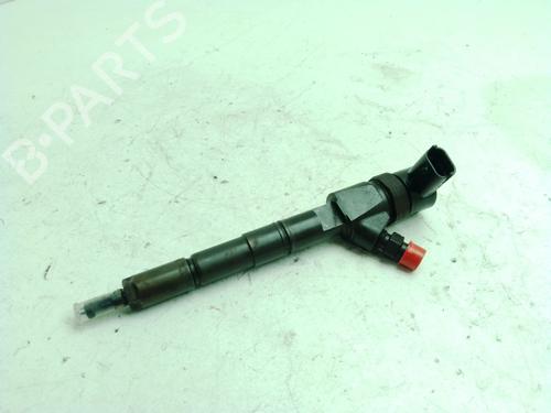 Injector SAAB 9-3 (YS3F, E79, D79, D75) 1.9 TiD | BP38333043M100 - Image 3