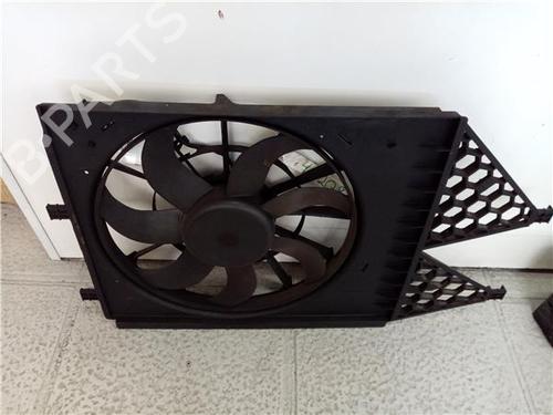 Used Radiator fan Radiator fan 38567590 38567590