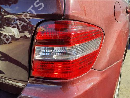Used Right taillight Right taillight MERCEDES-BENZ M-CLASS (W164) ML 320 CDI 4-matic (164.122) (224 hp) 39434962 39434962
