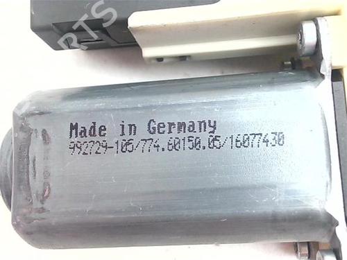 Left front window motor VW PASSAT B6 (3C2) 2.0 TDI 16V | BP38392923E21 - Image 3