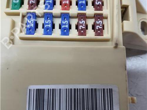 Fuse box KIA CARENS IV 1.7 CRDi | BP38364635E1 - Image 2
