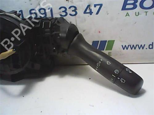 Headlight switch TOYOTA YARIS (_P9_) 1.4 D-4D (NLP90_, NLP90R) | BP38354591I24 - Image 2