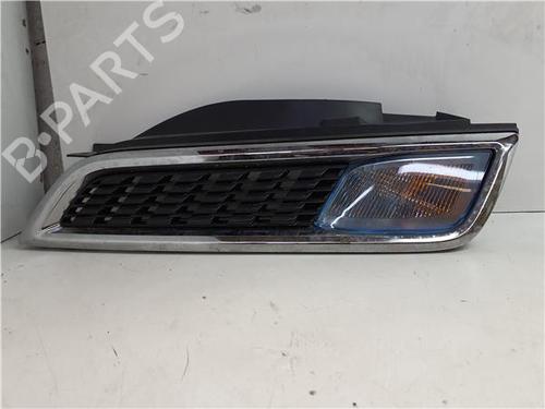 Used Left front fog light Left front fog light 38402925 38402925