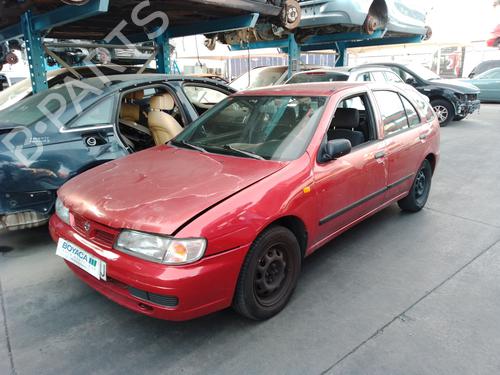 Brugte NISSAN ALMERA I Hatchback (N15) 2.0 D 4948428