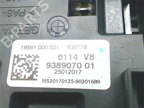 Fuse box BMW 1 (F21) 125 d | BP38395546E1 - Image 2