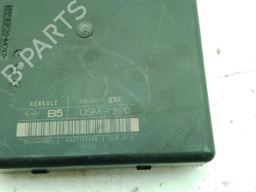 Fuse box RENAULT LAGUNA III (BT0/1) 1.5 dCi (BT00, BT0A, BT0T, BT1J) | BP38444697E1 - Image 2