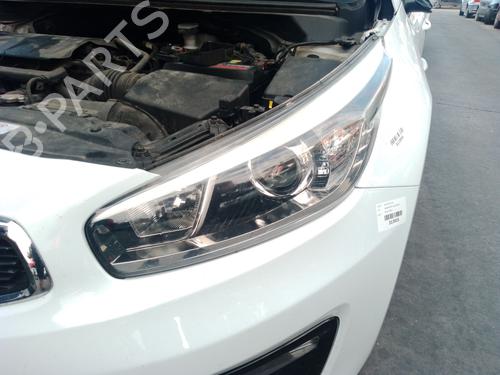Venstre forlygte KIA CEE'D (JD) 1.4 MPI | BP38334423C28 - Image 2