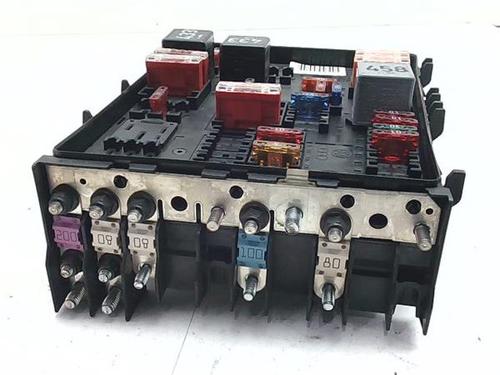 Fuse box AUDI A3 (8P1) 2.0 TDI 16V | BP38404453E1 - Image 2