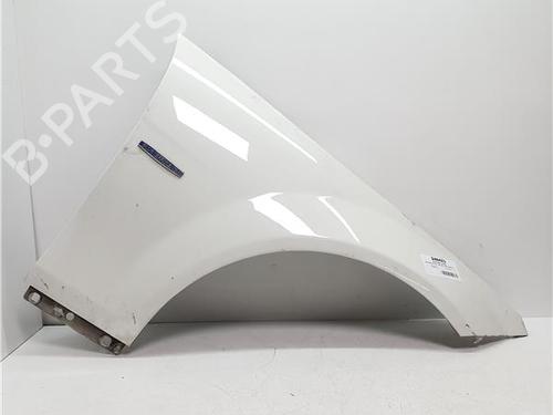 Used Right front fenders Right front fenders 38384456 38384456