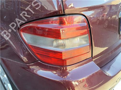 Used Left taillight Left taillight MERCEDES-BENZ M-CLASS (W164) ML 320 CDI 4-matic (164.122) (224 hp) 39434963 39434963