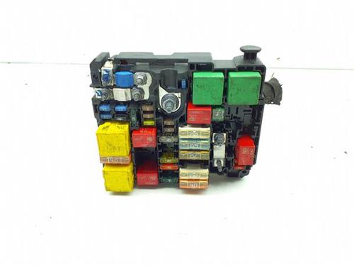 Used Fuse box Fuse box 38375130 38375130