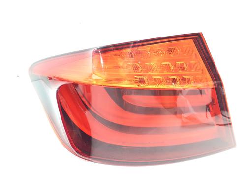 left-taillight-bmw-5-f10-2009-2010-2011-2012-2013-2014-2015-2016-38333228 main image