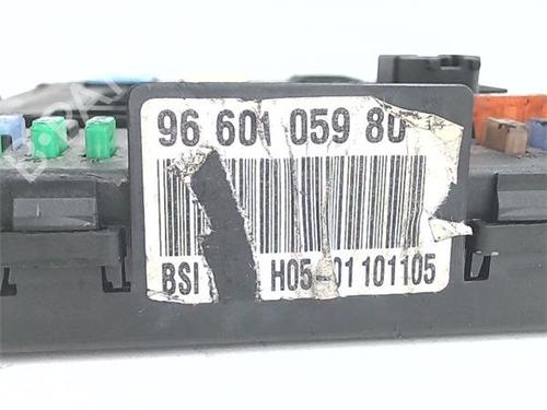 Fuse box CITROËN C5 II (RC_) 1.6 HDi (RC8HZB) | BP39434835E1 - Image 3