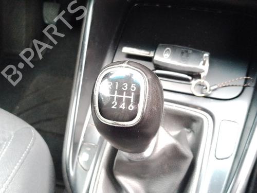 gearbox-kia-carens-iv-2013-39684702 main image