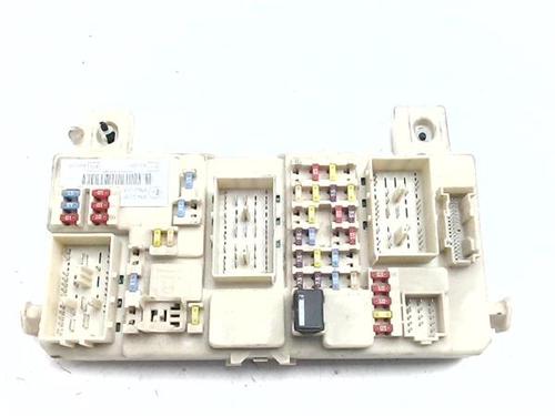 Used Fuse box Fuse box 38381247 38381247