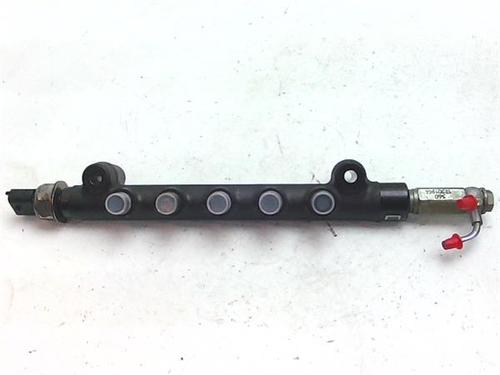 injection-rail-opel-zafira-tourer-c-p12-2011-38388357 main image