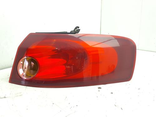Used Right taillight Right taillight FIAT CROMA (194_) 1.9 D Multijet (194AXC1B, 194AXC12) (150 hp) 40237231 40237231