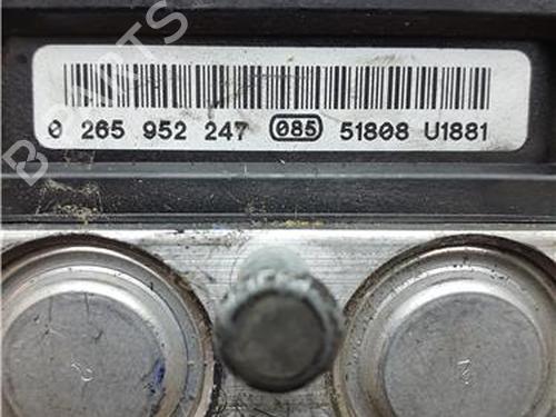 ABS pump FORD KA (RU8) 1.2 | BP38353369M43 - Image 2