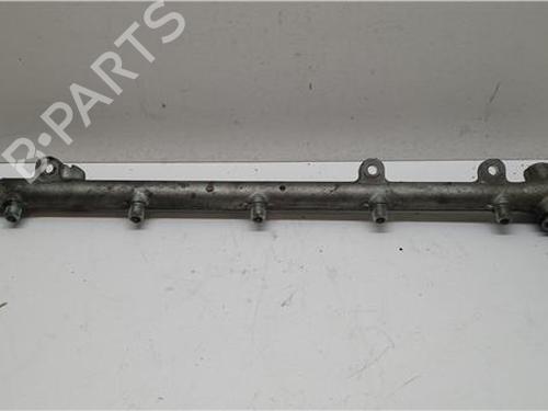 Used Injection rail Injection rail 38357629 38357629
