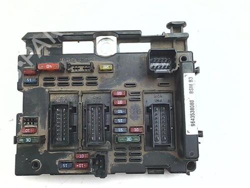 Used Fuse box Fuse box CITROËN XSARA (N1) 1.4 HDi (68 hp) 39964463 39964463