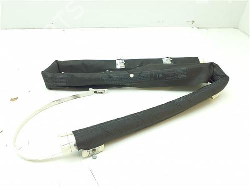 right-curtain-airbag-renault-megane-iv-saloon-2016-38368201 main image