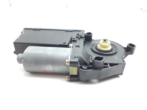 Left front window motor AUDI A4 B6 (8E2) 1.9 TDI | BP39094103E21 - Image 4