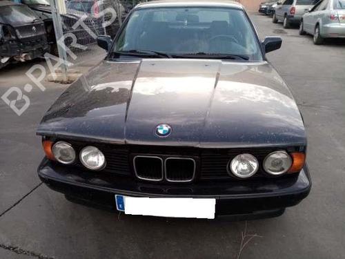Left front indicator BMW 5 (E34) 525 i 24V | BP38356929C32 - Image 3