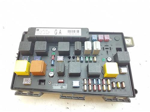 Used Fuse box Fuse box 38369084 38369084