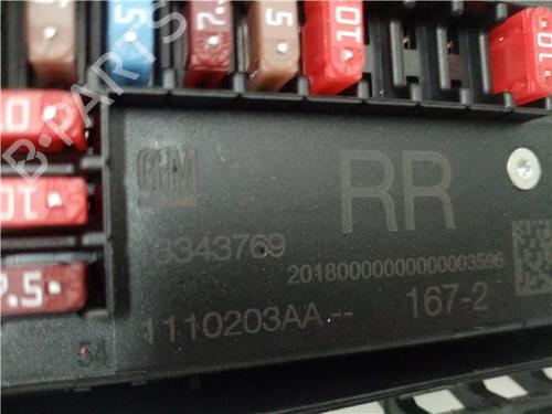 Used Fuse box Fuse box 38364377 38364377