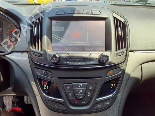 Used Climate control Climate control 38389597 38389597