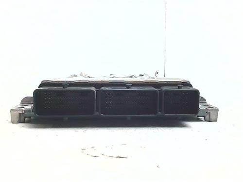 control-unit-renault-megane-iv-hatchback-b9amn_-2015-38398621 main image