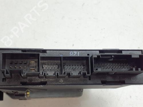 Right front window motor AUDI A4 B6 (8E2) 1.9 TDI | BP39094102E20  - Image 5