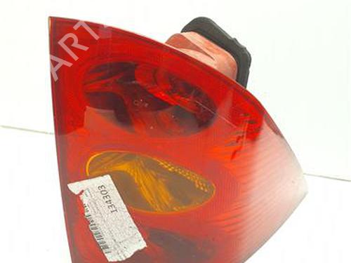 right-taillight-peugeot-1007-km_-2005-38353329 main image