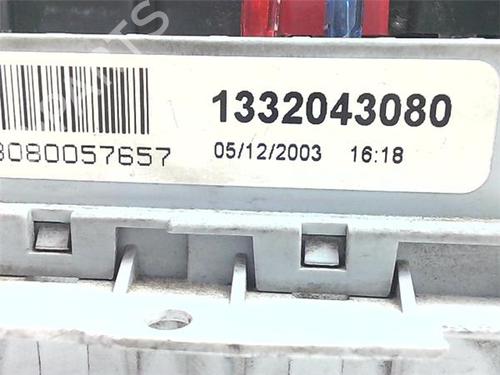 Fuse box CITROËN JUMPER II Bus 2.2 HDi 100 | BP38404272E1 - Image 4