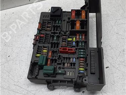 fuse-box-bmw-1-e81-2006-2007-2008-2009-2010-2011-2012-38370525 main image