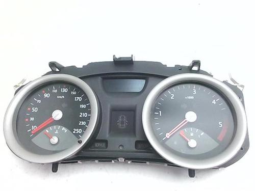 instrument-cluster-renault-megane-ii-saloon-lm01_-2003-38403683 main image