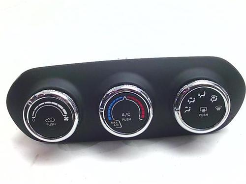climate-control-jeep-renegade-van-bu-b1-2014-38390355 main image