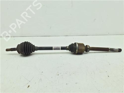 Used Right front driveshaft Right front driveshaft CITROËN C3 III (SX) 1.5 BlueHDi 100 (SXYHYP, SXYHTU) (102 hp) 40085936 40085936