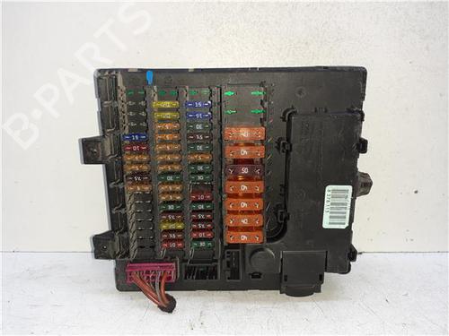 Used Fuse box Fuse box 38361947 38361947