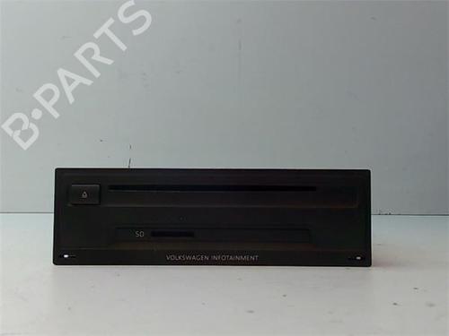 Used Radio Radio VW GOLF VII (5G1, BQ1, BE1, BE2) 1.6 TDI (105 hp) 38350062 38350062