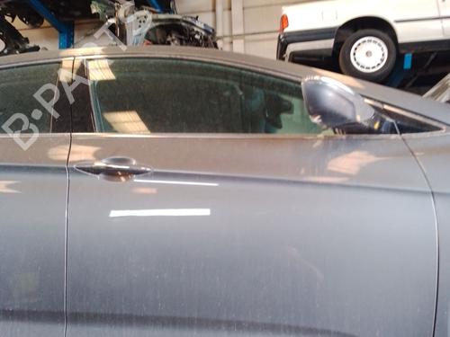 Used Right front door Right front door 38334316 38334316