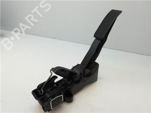 Used Pedal Pedal 38359244 38359244