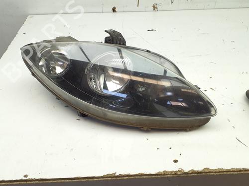 right-headlight-seat-leon-1p1-2005-2006-2007-2008-2009-2010-2011-2012-2013-38334463 main image