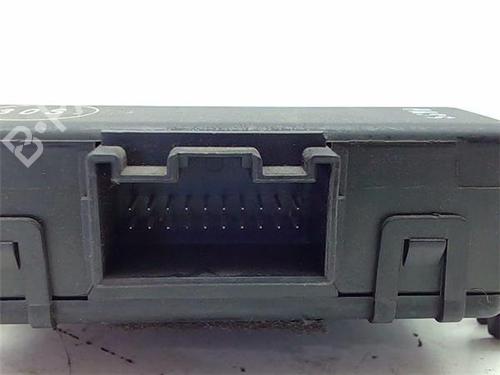 Comfort control module VW EOS (1F7, 1F8) 2.0 TDI | BP38406833M56 - Image 2
