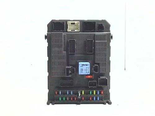 Used Fuse box Fuse box 38398228 38398228